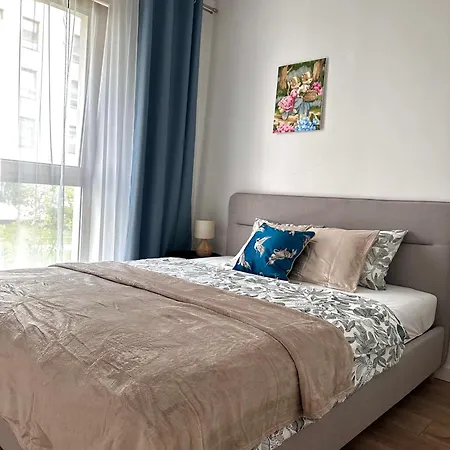 A191 By Real ワルシャワ